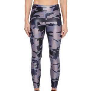 Koral Lustrous Midnight Camo Blue Gray Black Camouflage Leggings Women’s Large